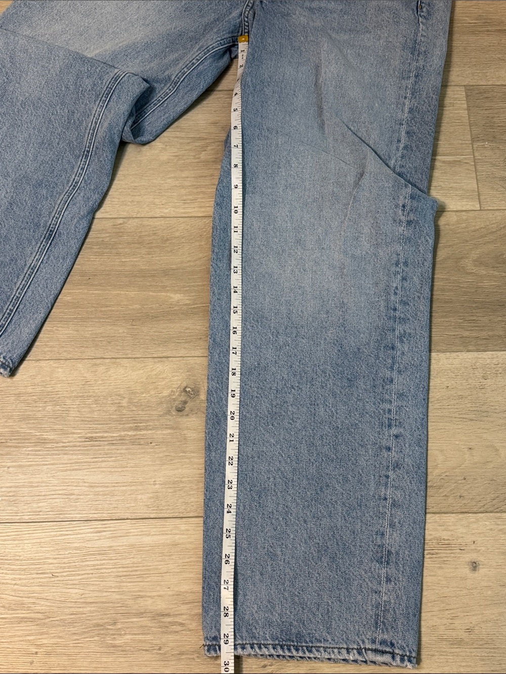 AGOLDE V Waist Straight Leg Baggy Jeans Light Denim - Picture 6 of 6